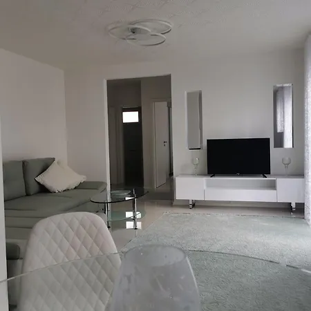 Edelweiss 아파트 *