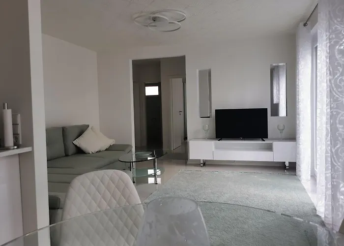 Edelweiss 아파트 *